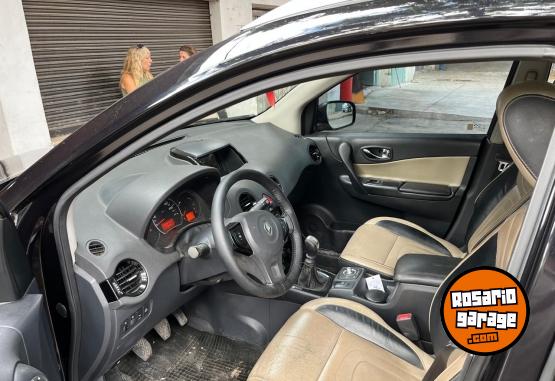 Autos - Renault Koleos privilege 4x4 mt 2011 Nafta 109000Km - En Venta