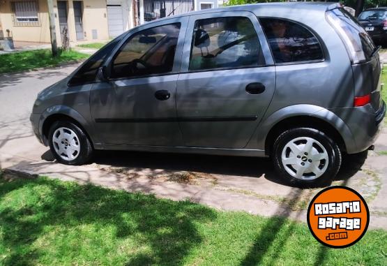 Autos - Chevrolet MERIVA GL PLUS 2010 Nafta 263000Km - En Venta