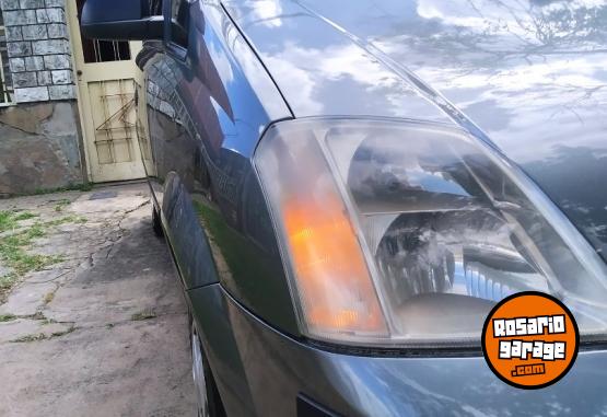 Autos - Chevrolet MERIVA GL PLUS 2010 Nafta 263000Km - En Venta