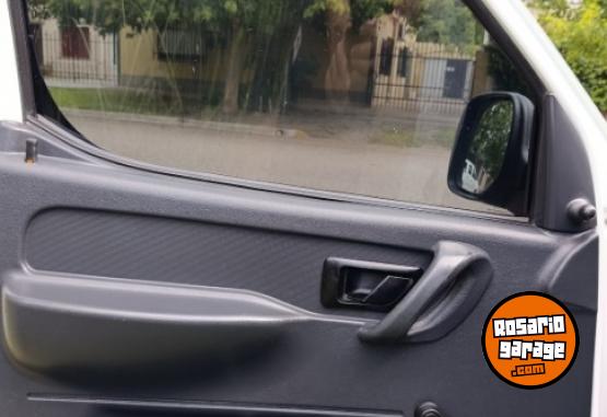 Autos - Peugeot Partner kangoo Fiorino 2010 Nafta 1Km - En Venta