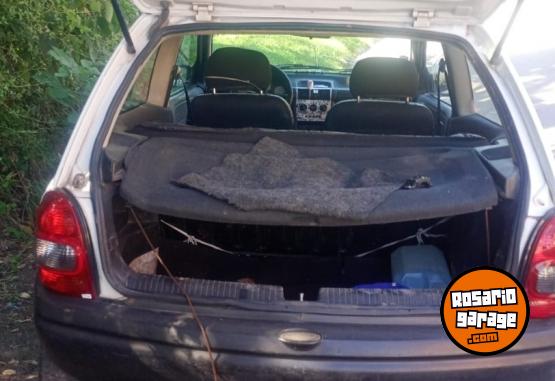 Autos - Chevrolet 2002 2002 Nafta 299990Km - En Venta