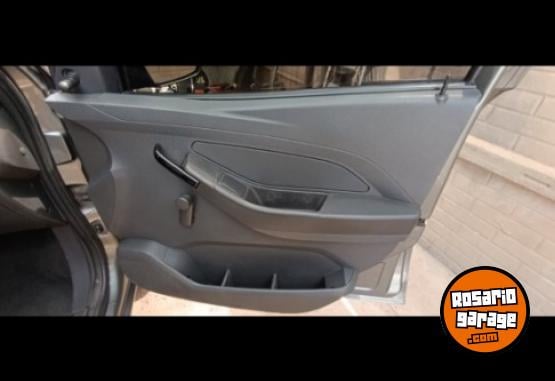 Autos - Chevrolet Montana Saveiro Astrada 2011 GNC 1Km - En Venta