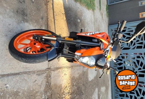 Motos - Ktm Duke 200 2022 Nafta 15000Km - En Venta