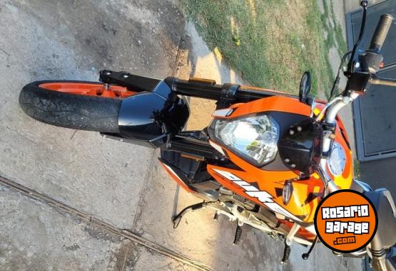 Motos - Ktm Duke 200 2022 Nafta 15000Km - En Venta