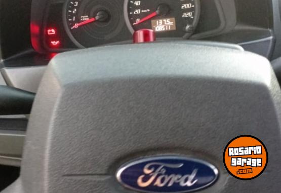 Autos - Ford Venta Ford Ka Fly Viral 2012 Nafta 108500Km - En Venta