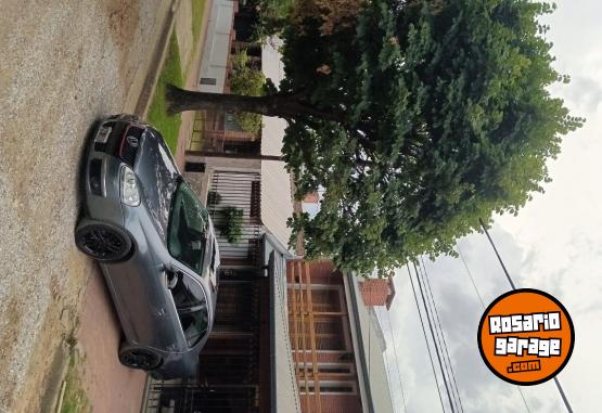 Autos - Volkswagen Vento 2010 Diesel 250Km - En Venta