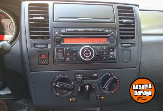 Autos - Nissan TIIDA VISSIA 2015 Nafta 185000Km - En Venta