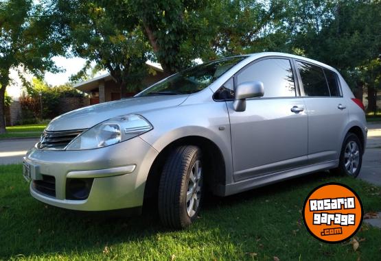 Autos - Nissan TIIDA VISSIA 2015 Nafta 185000Km - En Venta