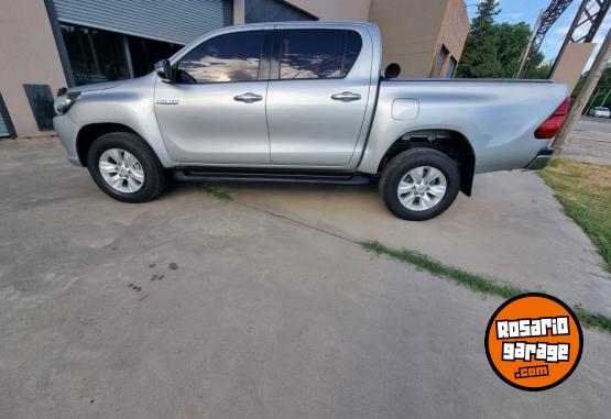 Camionetas - Toyota Hilux 2016 Diesel 164268Km - En Venta