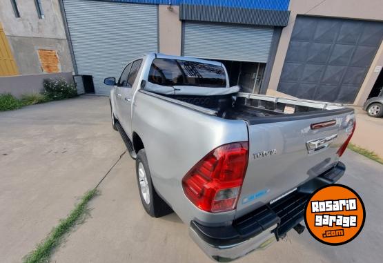 Camionetas - Toyota Hilux 2016 Diesel 164268Km - En Venta