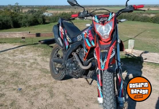 Motos - Guerrero GXR 250 2020 Nafta 9500Km - En Venta