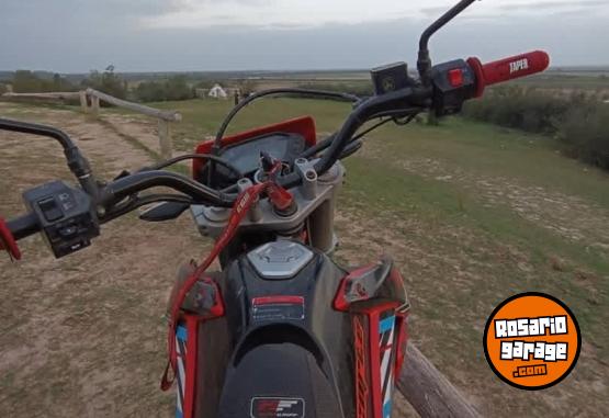 Motos - Guerrero GXR 250 2020 Nafta 9500Km - En Venta