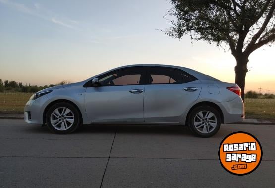 Autos - Toyota Corolla XEI 2015 Nafta 140000Km - En Venta