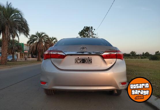 Autos - Toyota Corolla XEI 2015 Nafta 140000Km - En Venta