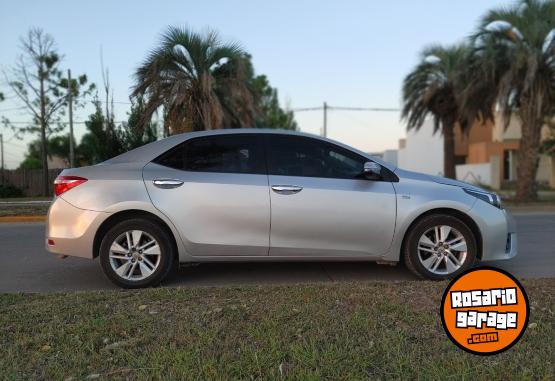Autos - Toyota Corolla XEI 2015 Nafta 140000Km - En Venta