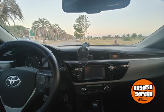 Autos - Toyota Corolla XEI 2015 Nafta 140000Km - En Venta