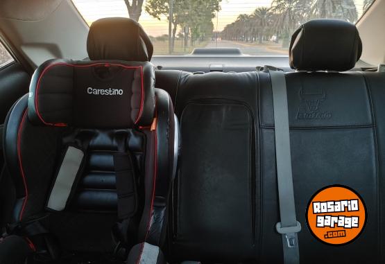 Autos - Toyota Corolla XEI 2015 Nafta 140000Km - En Venta