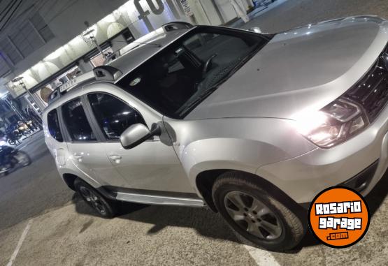 Camionetas - Renault DUSTER 2015 GNC 125000Km - En Venta
