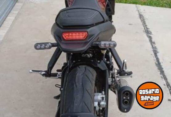 Motos - Benelli Leoncino 2024 Nafta 2200Km - En Venta