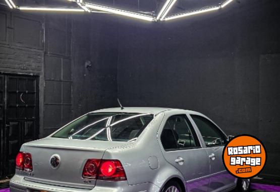 Autos - Volkswagen Bora 2011 Nafta 122000Km - En Venta