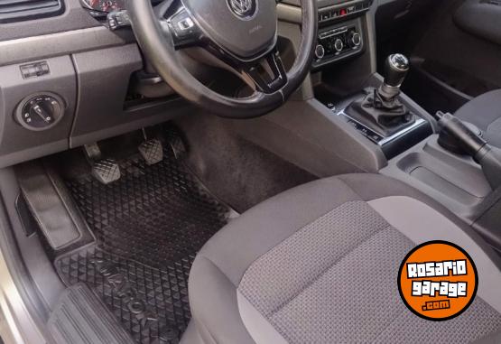 Camionetas - Volkswagen Amarok 2018 Diesel 215000Km - En Venta