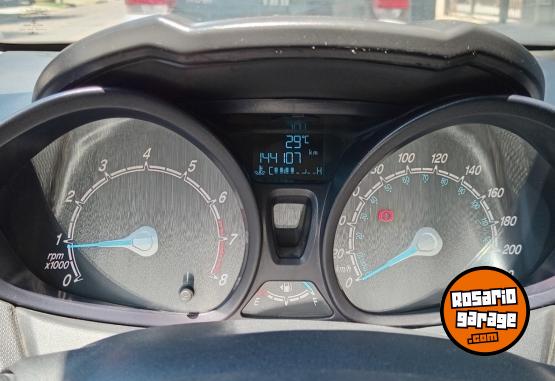 Autos - Ford Fiesta 2014 Nafta 144000Km - En Venta