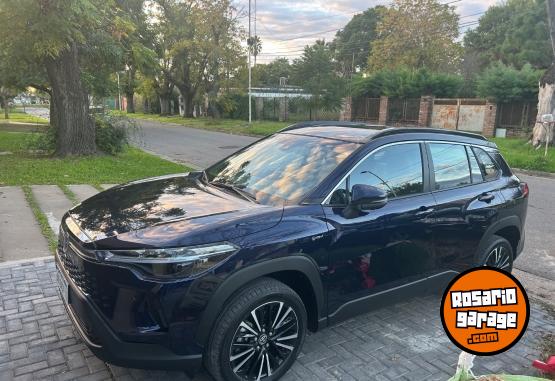 Autos - Toyota Corolla Cross 2025 Electrico / Hibrido 20000Km - En Venta