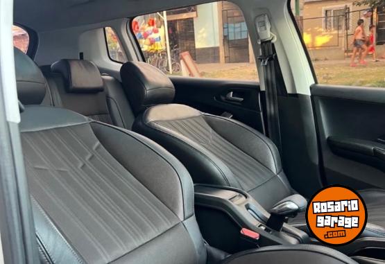 Autos - Peugeot 2008 2018 Nafta 140Km - En Venta
