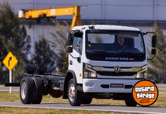 Camiones y Gr�as - Cami�n Liviano Dongfeng Captain C1016 - En Venta