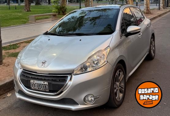 Autos - Peugeot 208 feline pack cuir 2014 Nafta 116000Km - En Venta