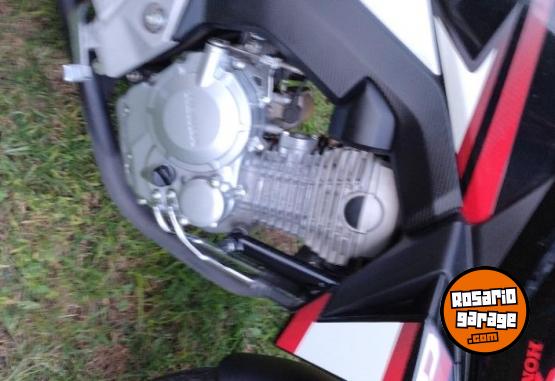 Motos - Honda New Twister 250cc 2019 Nafta 8000Km - En Venta