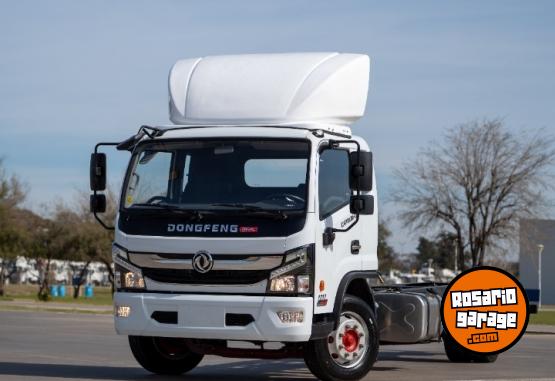 Camiones y Gr�as - Cami�n Liviano Dongfeng Captain C1217 - En Venta