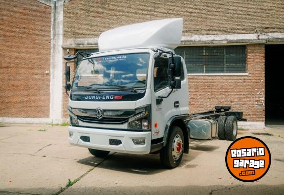 Camiones y Gr�as - Cami�n Liviano Dongfeng Captain C1217 - En Venta