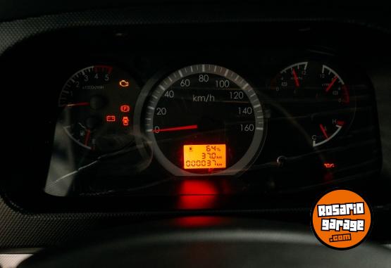 Camiones y Gr�as - Cami�n Liviano Dongfeng Captain C1217 - En Venta