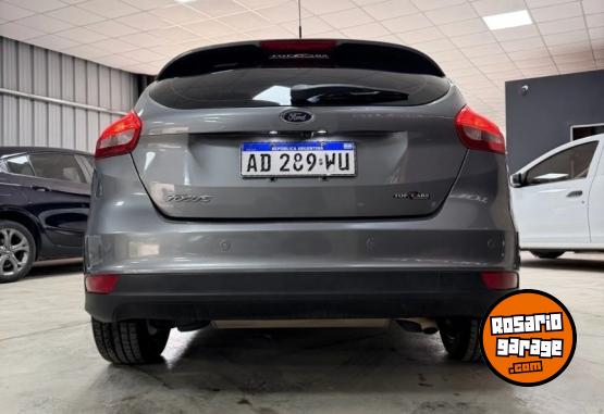 Autos - Ford Focus SE Plus 2018 Nafta 97000Km - En Venta