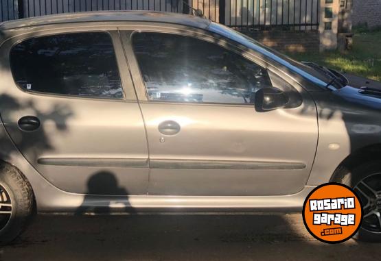Autos - Peugeot 206 motor 1.4 2002 GNC 260000Km - En Venta