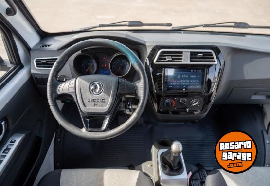 Camiones y Gr�as - Camion Liviano Dongfeng Captain W412 Cabina Doble - En Venta