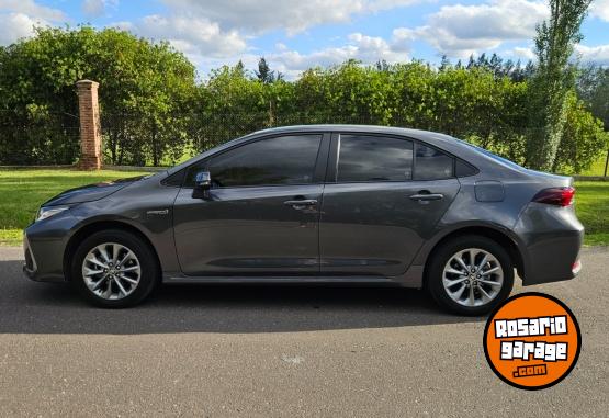 Autos - Toyota COROLLA 1.8 HYBRID 2024 Electrico / Hibrido 49900Km - En Venta