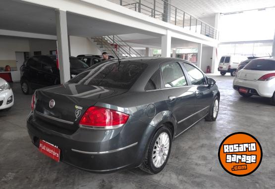 Autos - Fiat LINEA 2010 GNC 196000Km - En Venta