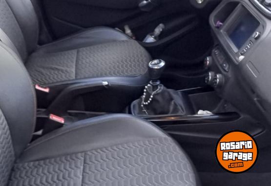 Autos - Chevrolet Onix ltz 2017 GNC 220Km - En Venta