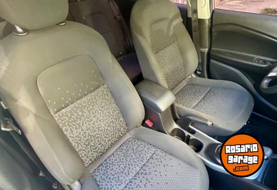 Camionetas - Chevrolet Tracker 2021 Nafta 30000Km - En Venta