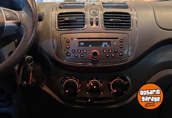 Autos - Honda Fiat  Grand Siena 1.6 Ess 2014 Nafta 130000Km - En Venta