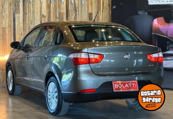 Autos - Honda Fiat  Grand Siena 1.6 Ess 2014 Nafta 130000Km - En Venta