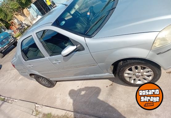 Autos - Fiat Siena elx 2008 Nafta 250000Km - En Venta