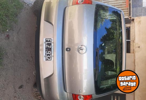 Autos - Volkswagen Fox 2006 Nafta 151500Km - En Venta