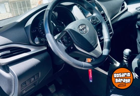 Autos - Toyota Yaris XLS 2019 Nafta 70000Km - En Venta