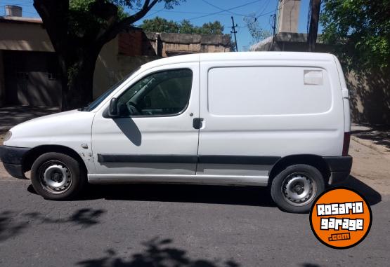 Utilitarios - Peugeot 2010 2010 GNC 260000Km - En Venta