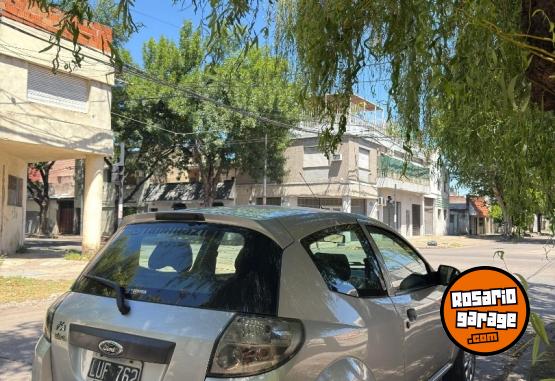 Autos - Ford Ka 2012 Nafta 142500Km - En Venta