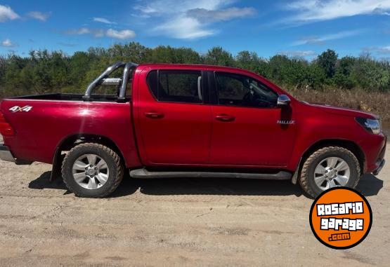 Camionetas - Toyota Hilux 2016 Diesel 212000Km - En Venta