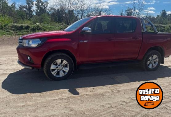 Camionetas - Toyota Hilux 2016 Diesel 212000Km - En Venta